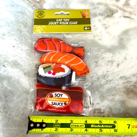 Cat sushi toy set and premium grade catnip - Picture 3 of 3
